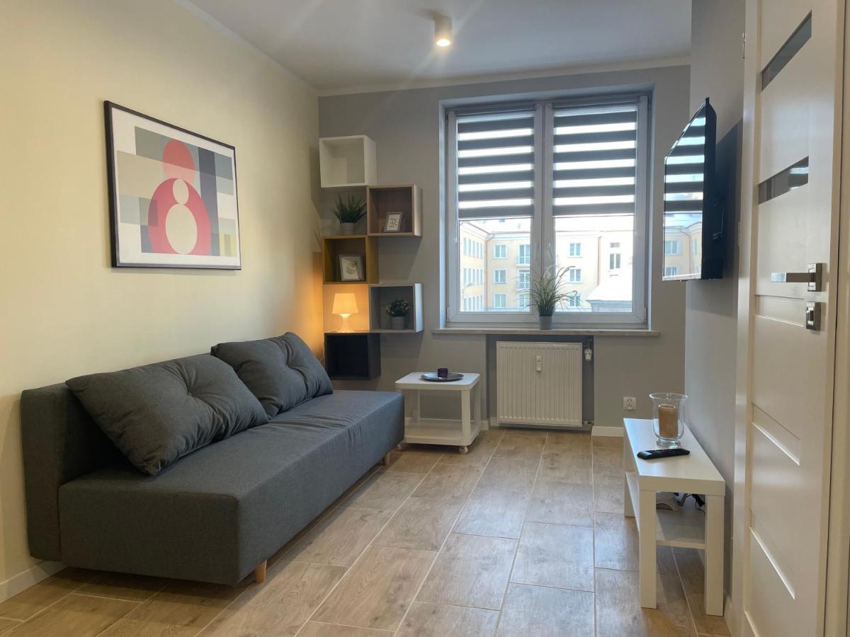 Apartament Paryz ビャウィストク エクステリア 写真