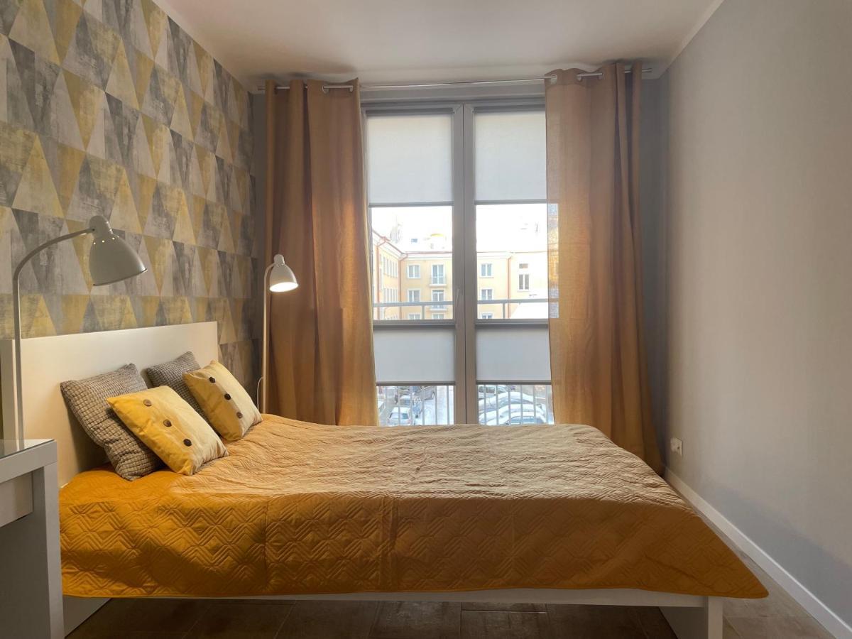 Apartament Paryz ビャウィストク エクステリア 写真